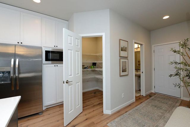 3707 Merrifield Drive S, Fargo, ND 58104