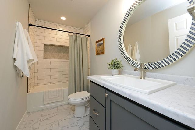 3707 Merrifield Drive S, Fargo, ND 58104