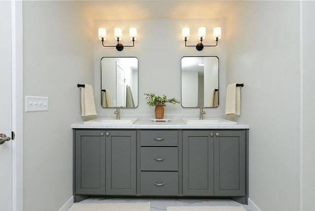 3707 Merrifield Drive S, Fargo, ND 58104