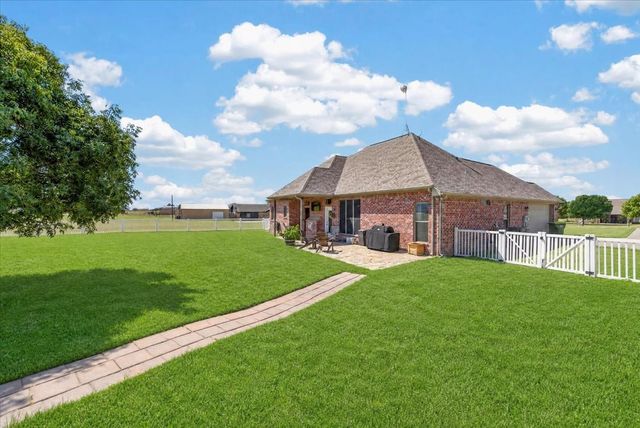 152 Savannah Drive, Weatherford, TX 76087