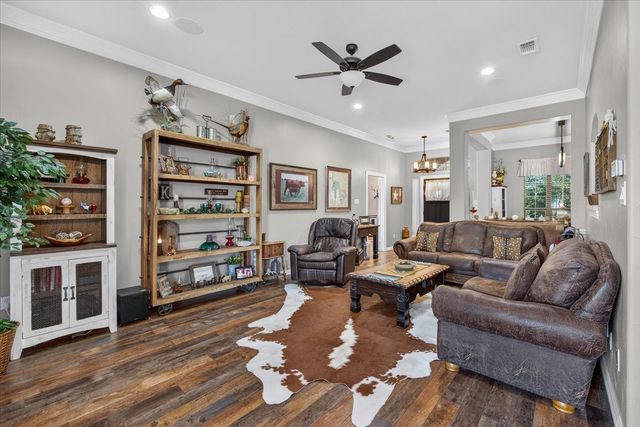 152 Savannah Drive, Weatherford, TX 76087