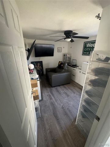 3494 Ludlow Avenue, Bridgeton, MO 63044