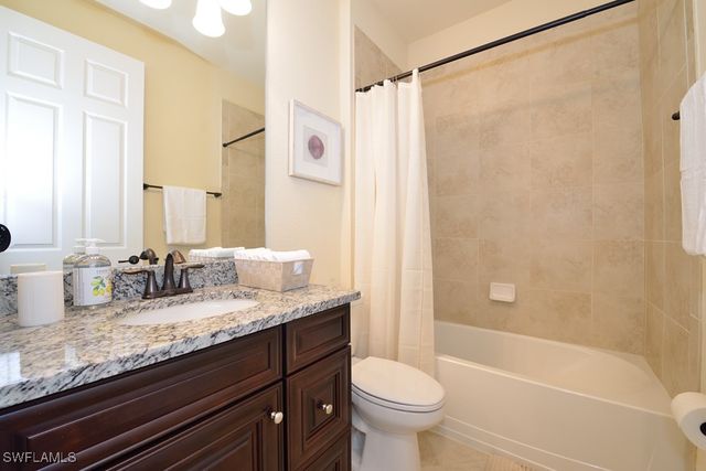 28096 Edenderry CT, Bonita Springs, FL 34135