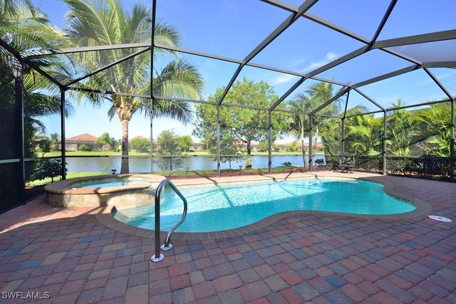28096 Edenderry CT, Bonita Springs, FL 34135
