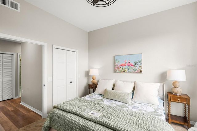 5160 NORTHRIDGE ROAD 302, Sarasota, FL 34238