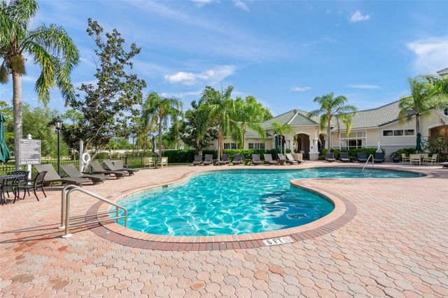 5160 NORTHRIDGE ROAD 302, Sarasota, FL 34238