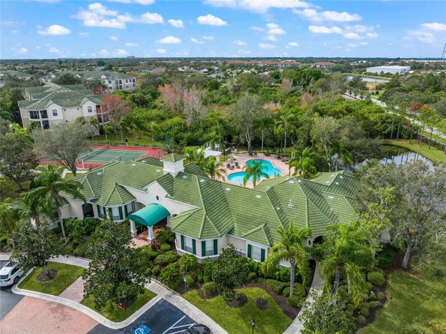 5160 NORTHRIDGE ROAD 302, Sarasota, FL 34238
