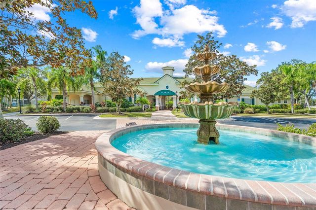 5160 NORTHRIDGE ROAD 302, Sarasota, FL 34238