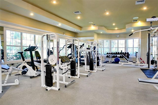 5160 NORTHRIDGE ROAD 302, Sarasota, FL 34238