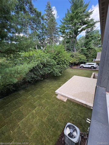 1570 Northlawn Boulevard, Birmingham, MI 48009