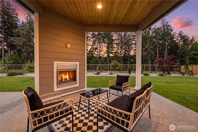 16822 116th Street E, Bonney Lake, WA 98391