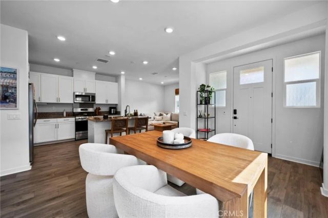 3959 Lavine, Corona, CA 92883
