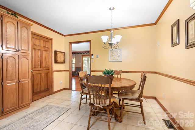 2111 Wayles Court, Gastonia, NC 28056