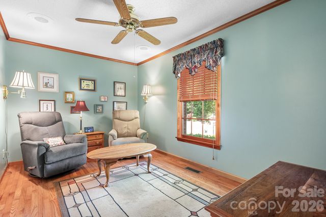 2111 Wayles Court, Gastonia, NC 28056