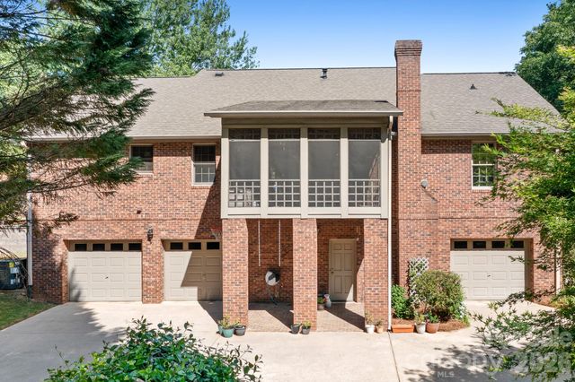 2111 Wayles Court, Gastonia, NC 28056