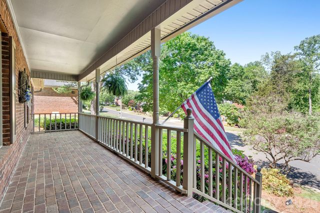 2111 Wayles Court, Gastonia, NC 28056