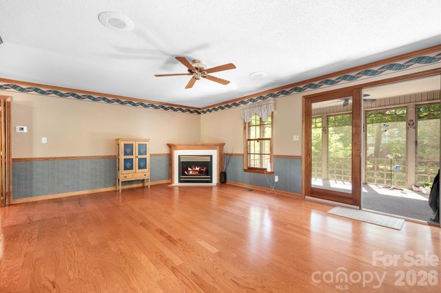 2111 Wayles Court, Gastonia, NC 28056