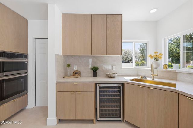 1446 N Rose Street, Burbank, CA 91505