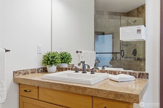 5157 NW Mystic Court, Silverdale, WA 98383