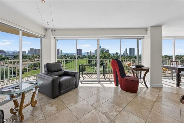 3111 Bel Air Drive 6G, Las Vegas, NV 89109