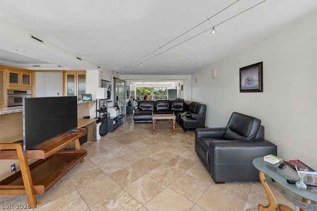 3111 Bel Air Drive 6G, Las Vegas, NV 89109