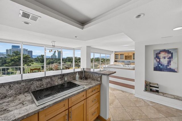 3111 Bel Air Drive 6G, Las Vegas, NV 89109