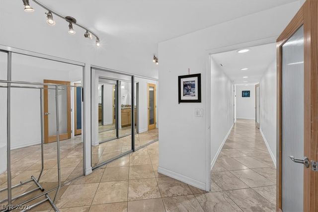 3111 Bel Air Drive 6G, Las Vegas, NV 89109