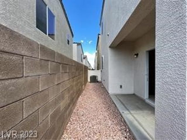 7788 Hampton Park Lane, Las Vegas, NV 89113