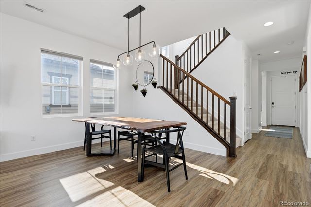 664 N Yantley Street, Aurora, CO 80018