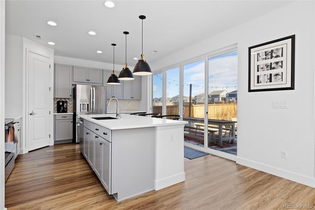 664 N Yantley Street, Aurora, CO 80018