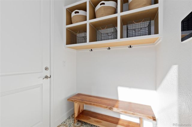 664 N Yantley Street, Aurora, CO 80018