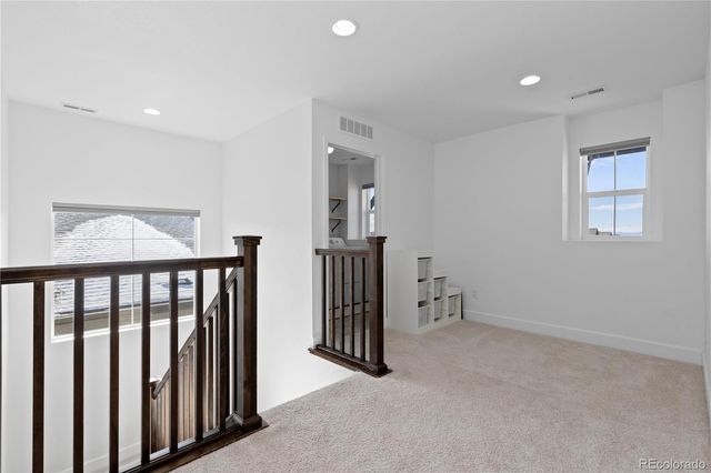 664 N Yantley Street, Aurora, CO 80018