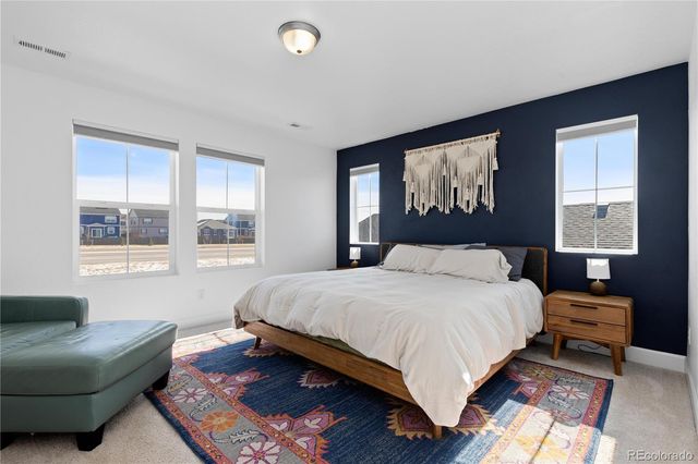 664 N Yantley Street, Aurora, CO 80018