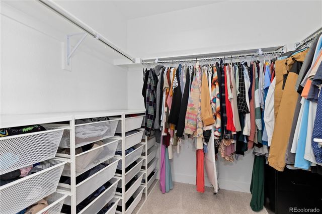 664 N Yantley Street, Aurora, CO 80018