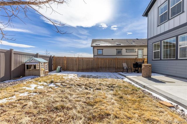 664 N Yantley Street, Aurora, CO 80018