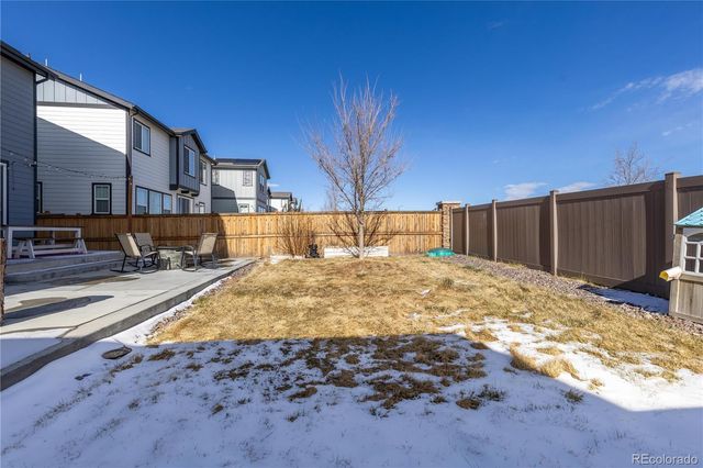 664 N Yantley Street, Aurora, CO 80018