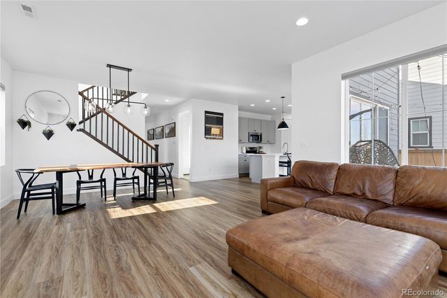 664 N Yantley Street, Aurora, CO 80018