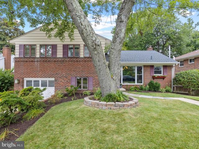 2005 CASCADE RD, Silver Spring, MD 20902