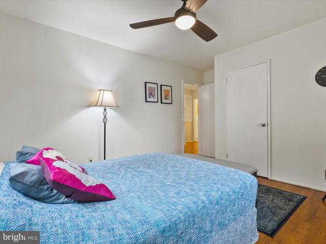 2005 CASCADE RD, Silver Spring, MD 20902