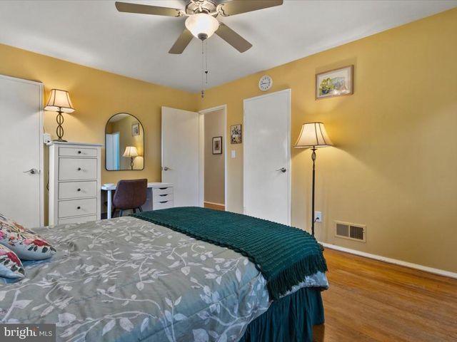 2005 CASCADE RD, Silver Spring, MD 20902