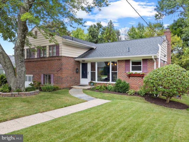 2005 CASCADE RD, Silver Spring, MD 20902