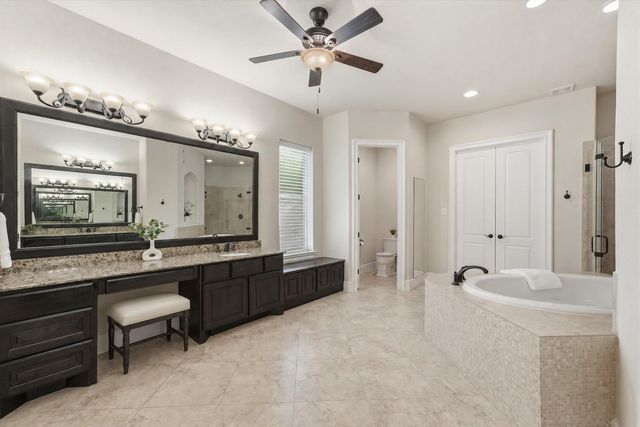51 S Fremont Ridge Loop, Spring, TX 77389