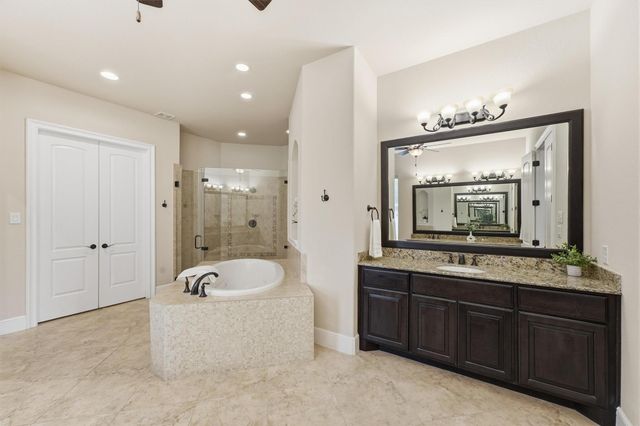 51 S Fremont Ridge Loop, Spring, TX 77389