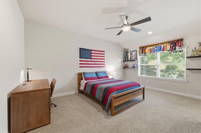51 S Fremont Ridge Loop, Spring, TX 77389