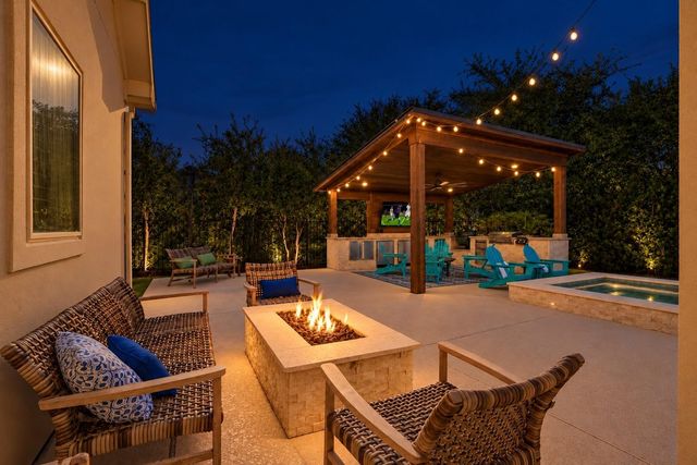 51 S Fremont Ridge Loop, Spring, TX 77389