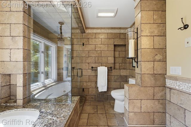 7253 Summit Ridge, Hamburg Township, MI 48116