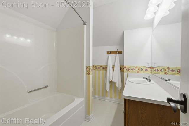 7253 Summit Ridge, Hamburg Township, MI 48116