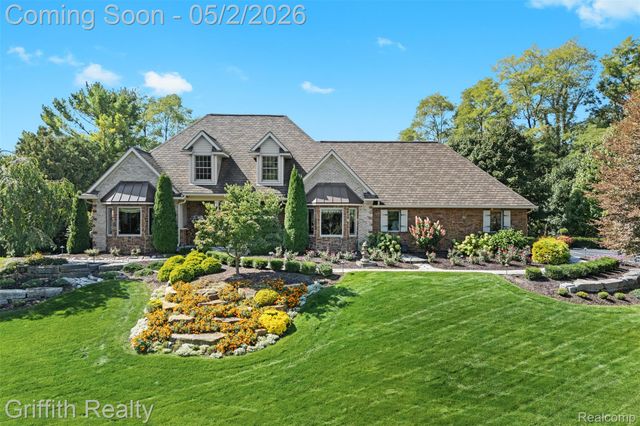 7253 Summit Ridge, Hamburg Township, MI 48116