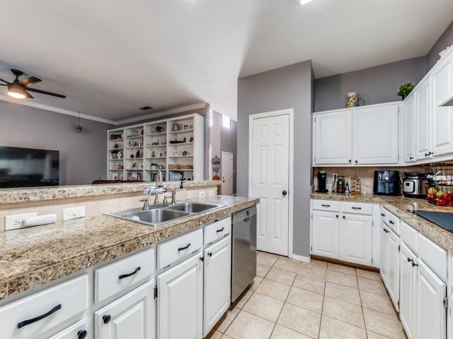 8417 Towneship Lane, Dallas, TX 75243