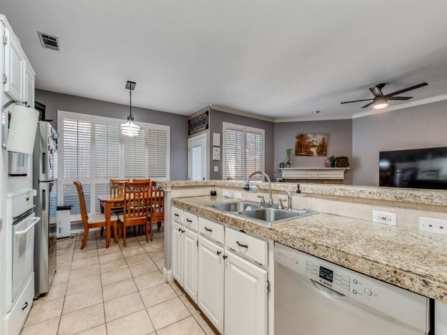 8417 Towneship Lane, Dallas, TX 75243